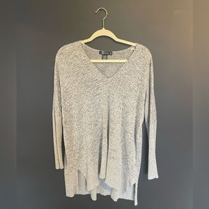 grey v neck sweater